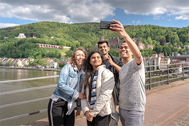 SRH international students taking selfie together